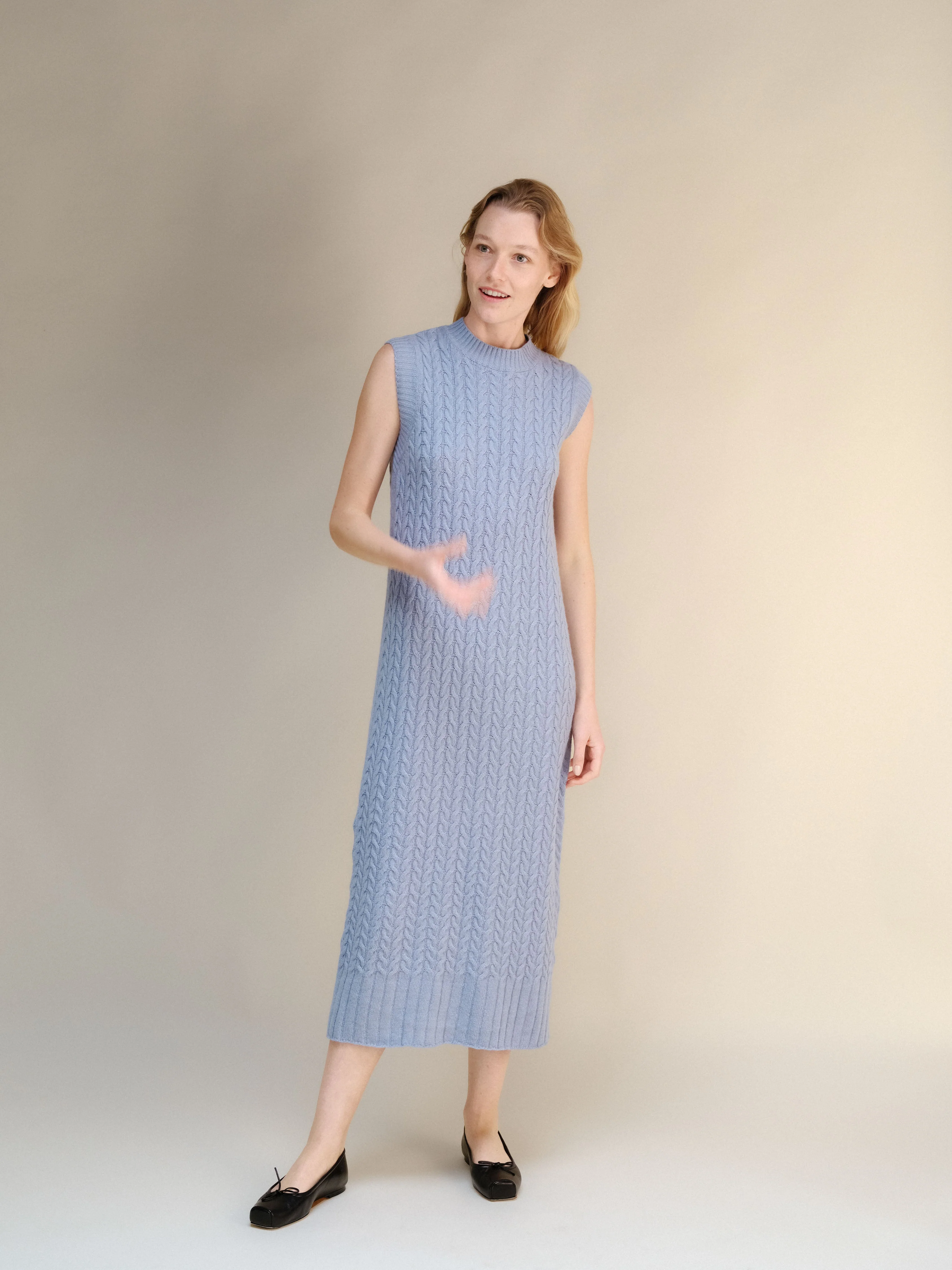 Wool & Cashmere Mix Sleeveless Cable Knit Dress - Image 9