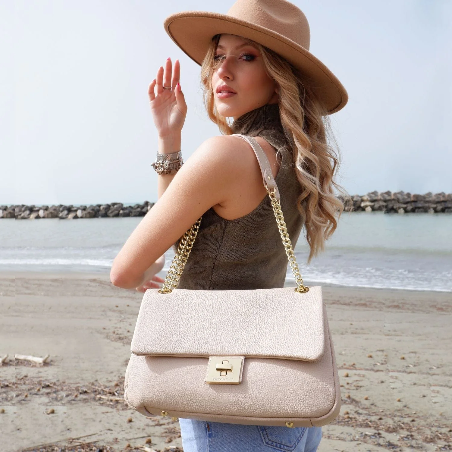 Elettra - Soft leather shoulder bag with chain strap  | TL142353 - Image 2