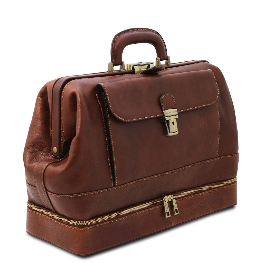 Giotto - Exclusive double-bottom leather doctor bag | TL142344 - Image 4