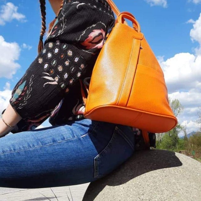 Shanghai - Italian leather backpack - pebbled leather | TL141881 - Image 2