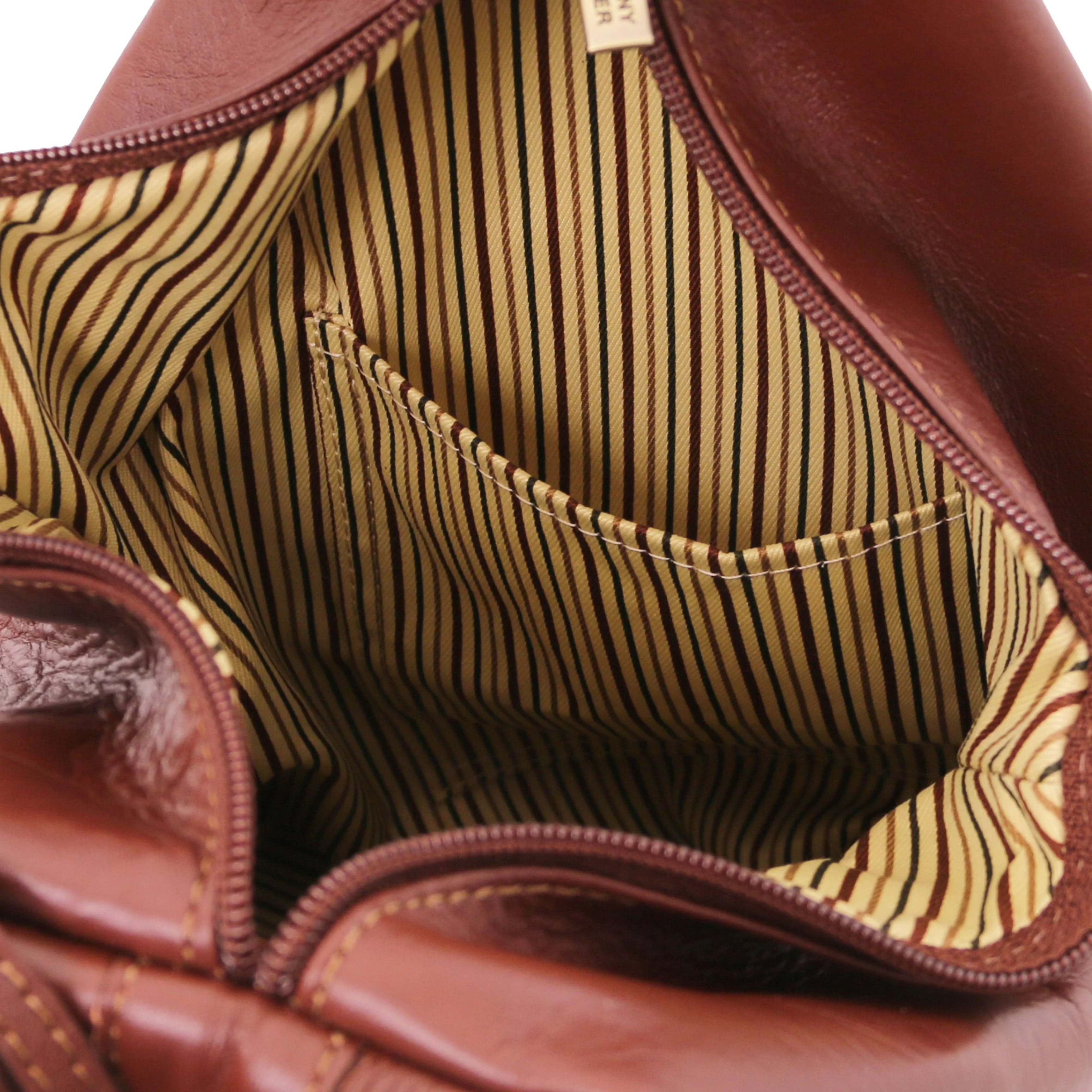Shanghai - Italian leather backpack - full-grain leather | TL140963 - Image 3
